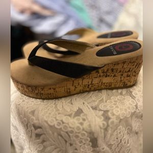 - Red Circle Miranda Platform Wedge Sandal